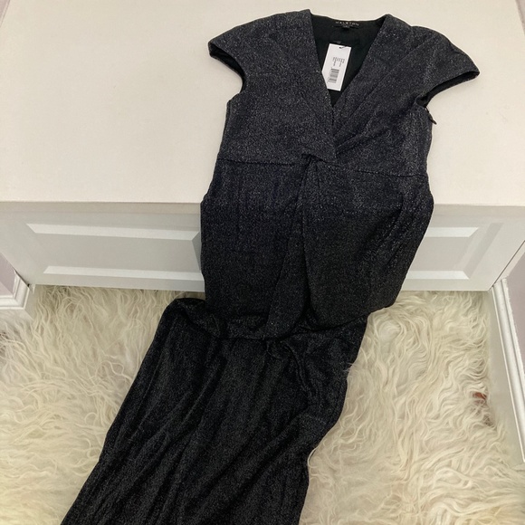 Halston Heritage Women's A-line Metallic Gown - Picture 4 of 6